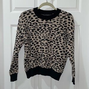 💰3 For $25💰  Tahari Crew Neck Sweater Ladies SZ XS​​